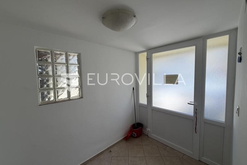 Dakovo, næringslokale 130 m², TIL LEIE - 7