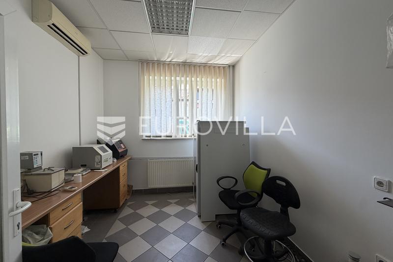 Dakovo, næringslokale 130 m², TIL LEIE - 13