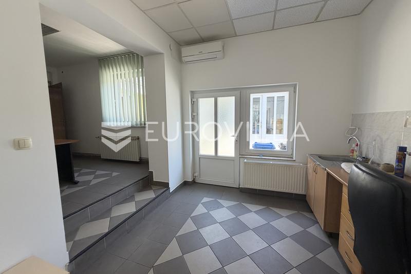 Dakovo, næringslokale 130 m², TIL LEIE - 11