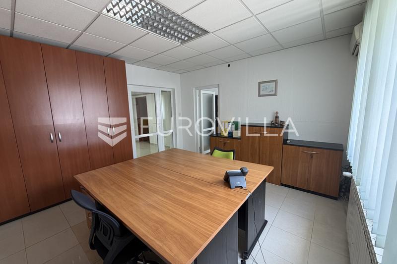 Dakovo, næringslokale 130 m², TIL LEIE - 23