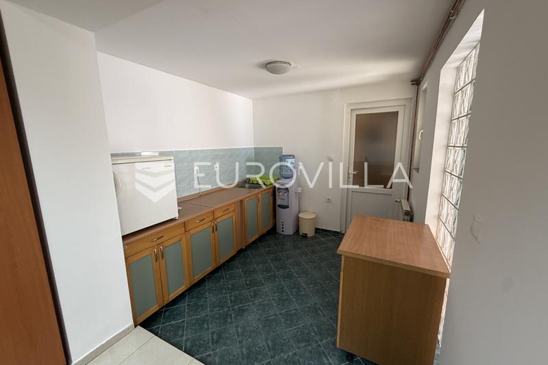 Dakovo, næringslokale 130 m², TIL LEIE - 15