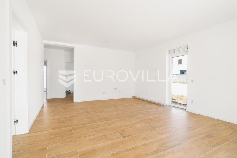 Zaton - Rummelig Nybygget Lejlighed, 104 m² - 8