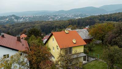 Vrhovec, house in high unfinished construction NKP 326 m2 on a plot of 1105 m2