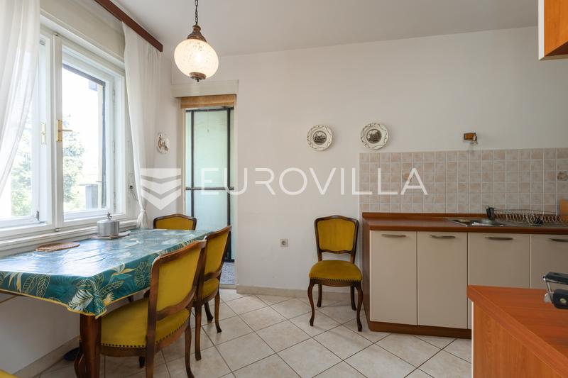 Pula, Veruda, spacious Two-Bedroom Apartment of 93 m² with Three Terraces in One of Pula's Most Desi - 4
