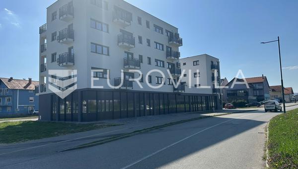 Požega, atraente espaço de escritório para alugar 110 m²