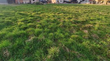 Karlovac, Donja Švarča, građevinsko zemljište 550 m², odlična lokacija
