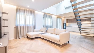 Zagreb, Bogovićeva, luksuzan četverosoban penthouse 150 m², PRVI NAJAM