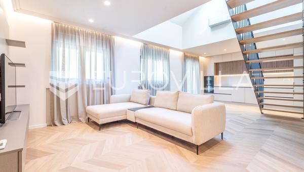 Záhřeb, Bogovićeva, luxusní třípokojový penthouse 150 m², PRVNÍ PRONÁJEM