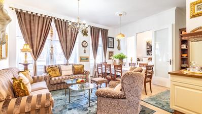 Zagreb, Ilica, Trg Bana Jelačića prekrasan trosoban stan 72 m² najam