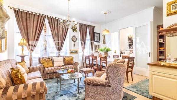Zagreb, Ilica, Trg Bana Jelačića prekrasan trosoban stan 72 m² najam
