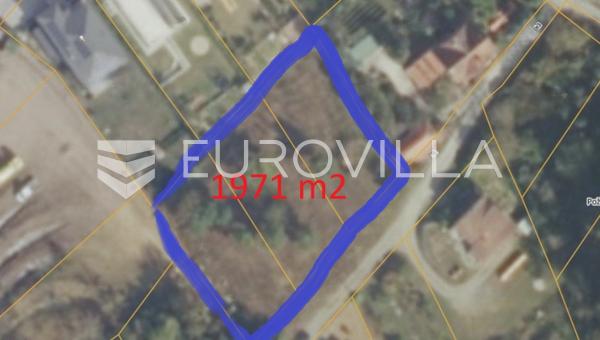 Požega, exklusiva byggtomter 1971 m2 med panoramautsikt över staden