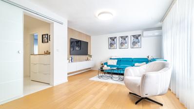 Zagreb, Gornja Dubrava, dva novoadaptirana stana u kući s garažom, 110 m²