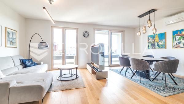 Zagreb, Ravnice, atraktivan trosoban stan 123 m²