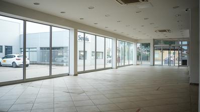 Vinkovci, Radićev blok, poslovni prostor 459 m²