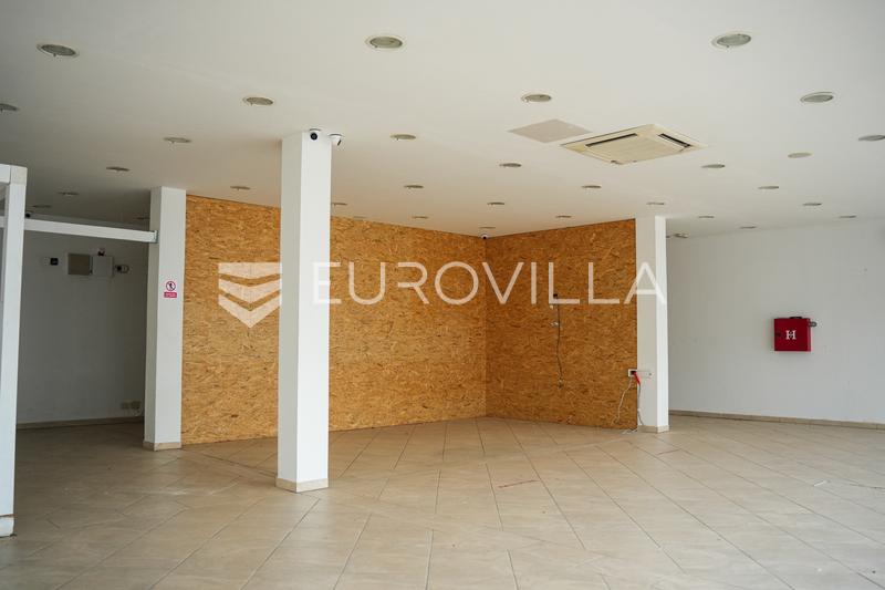 Vinkovci, Rent, Business building 459 m² - 4