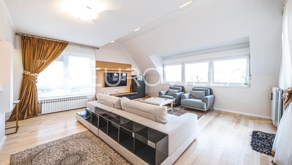Zagreb, Zelenjak, skøn duplex-lejlighed med tre soveværelser, 120 m²