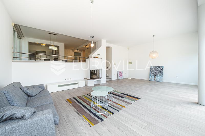 Zagreb, Remete, predivan četverosoban stan površine 176 m²