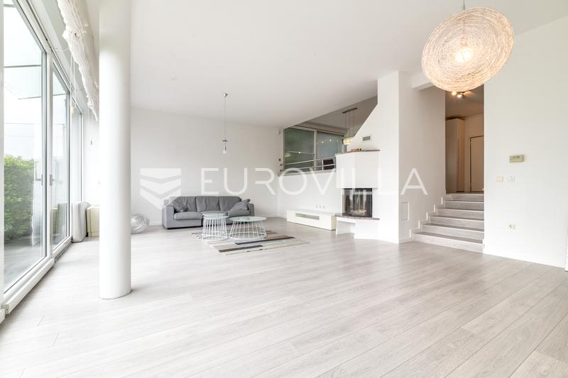 Zagreb, Remete, predivan četverosoban stan površine 176 m²