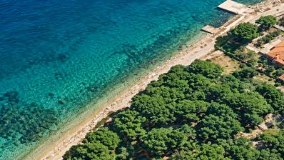 Zadar, Kukljica - First Row to the Sea, 975 m² Land Plot in an Exceptional Location