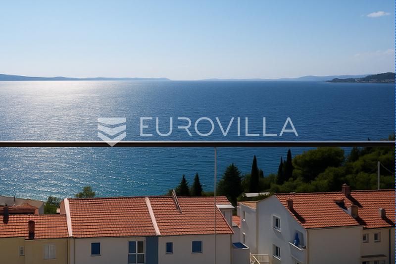 Omiška rivijera, dvosoban stan s balkonom i pogledom na more u novogradnji, 75.95 m²