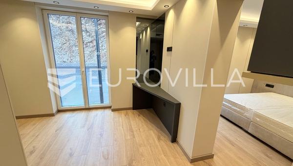 Crikvenica, EXCLUSIVA PROMOCIÓN DE OBRA NUEVA, apartamento de un dormitorio de 29 m² A26, cerca del mar, zona wellness