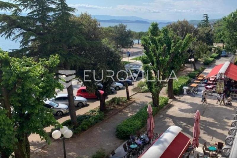 Crikvenica, háromszintes ház a sétányon két külön bejárattal, első sor a tengerhez. - 15