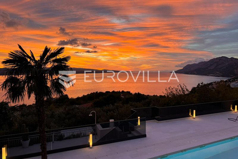 Brela, jedinstvena kamena vila s panoramskim pogledom i bazenom - 19