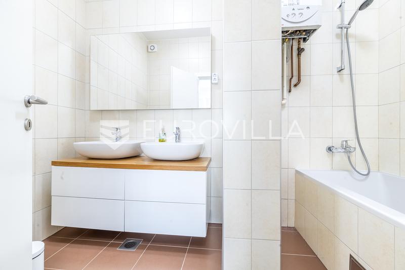 Zagreb, Darwinova, bel appartement de trois pièces avec 2 garages, 134 m² - 6