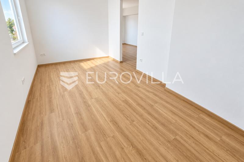 Cres, Melin, dvosoban stan 70 m² s okućnicom, 100 m od mora - 4