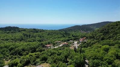 Konavle, Popovići: Građevinsko zemljište 1400 m² na mirnoj lokaciji