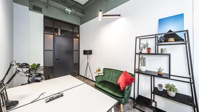 Zagreb, Stadscentrum, Trg zrtava fasizma, gehele kantoorverdieping te huur, 272,01 m²