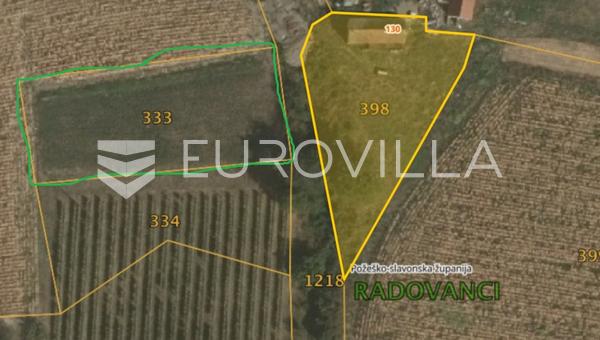 Velika,SNIŽENO, Radovanci 130, vikendica s panoramskim pogledom i dodatnim zemljištem