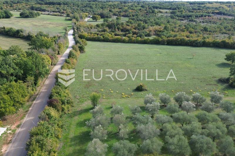 Marcana, Krnica, przestronna działka wzdłuż głównej drogi - 4