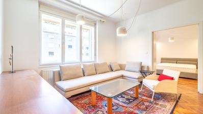 Zagreb, Britanski trg, precioso apartamento de dos habitaciones de 84 m2 + garaje