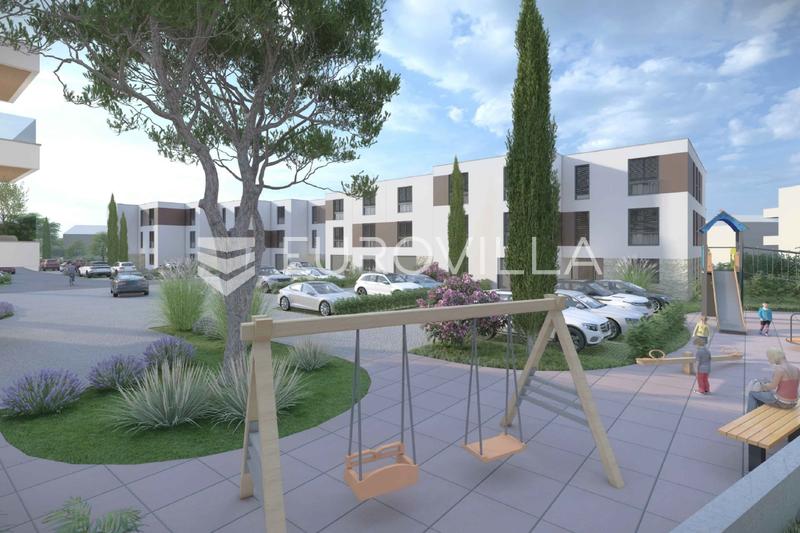 Pula, Trosoban penthouse 105 m² s garažom u stambenom kompleksu 2026, drugi kat - 3