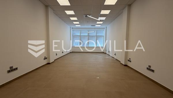 Zagreb, Sigecica, kommersiell yta 80 m² på 1:a våningen i en kommersiell byggnad