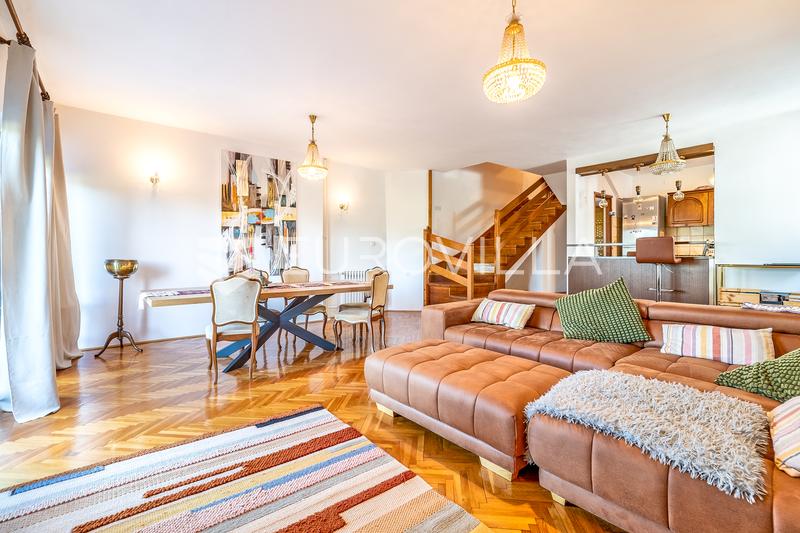 Samobor, centrum, rummeligt hus på 202 m² med panoramaudsigt og have - 5