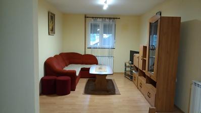 Rakovica, dům 220 m², 3 samostatné byty