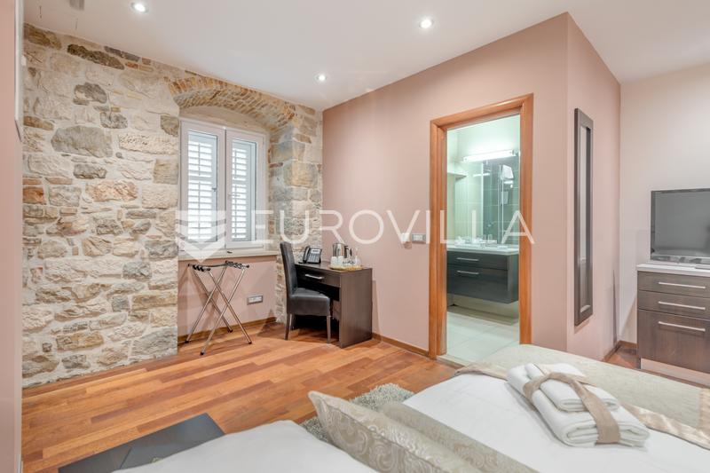 Split, şehir merkezi, köklü bir işletmeye sahip özel 4 yıldızlı Heritage otel - 15