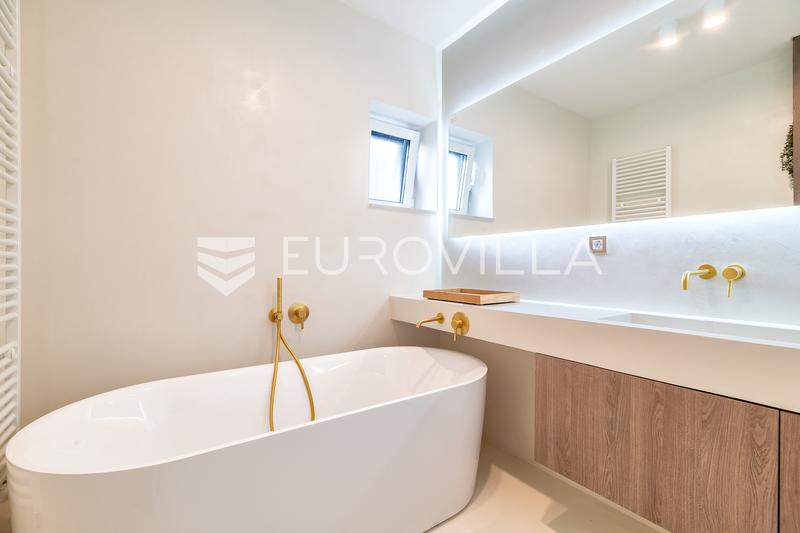 Zagreb, Lašćina, ekskluzivan četverosoban stan s balkonom od 130 m², garažno parkirno mjesto - 12