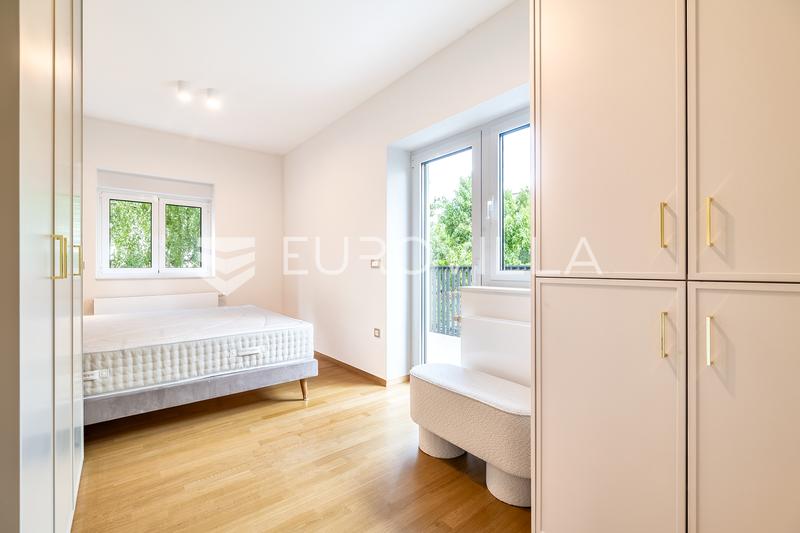 Zagreb, Lašćina, ekskluzivan četverosoban stan s balkonom od 130 m², garažno parkirno mjesto - 9