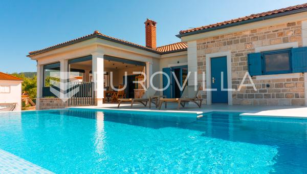 Hvar, Jelsa, schönes Haus mit Pool in toller Lage