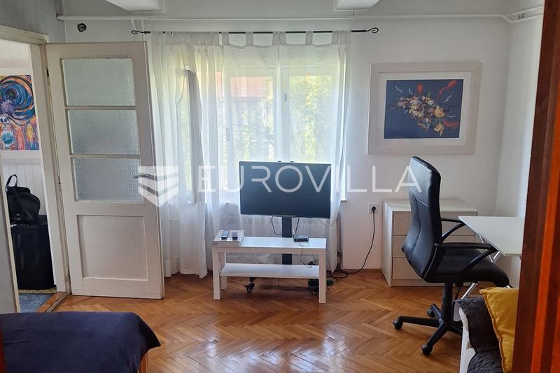 Zagreb, Maksimir, Dugi dol, dvosoban stan 40 m2 s vrtom