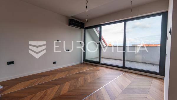 Pozega - Galerili Ayrıcalıklı Dubleks Daire