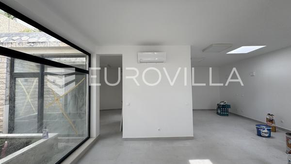 Split, Meje, poslovni prostor 113 m², izvrsna lokacija
