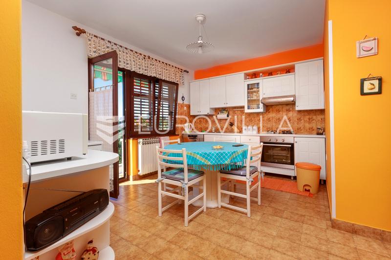 Kostrena, Vrh Martinščice, samostojeća kuća 300 m², pogled na more - 5