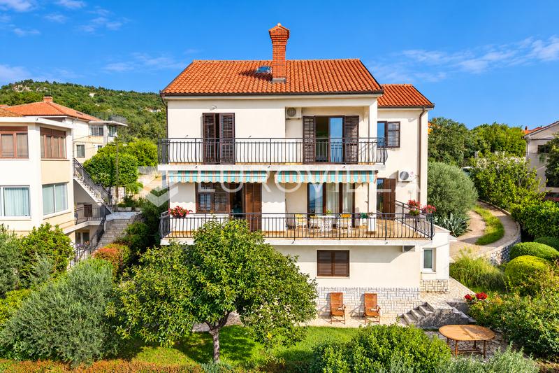 Kostrena, Vrh Martinščice, samostojeća kuća 300 m², pogled na more - 1