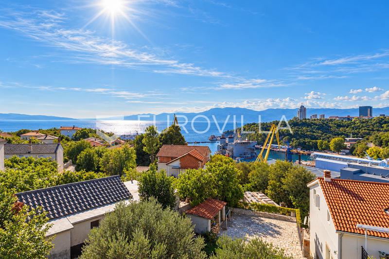 Kostrena, Vrh Martinščice, samostojeća kuća 300 m², pogled na more - 21