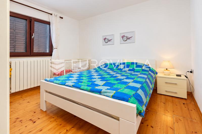 Kostrena, Vrh Martinščice, samostojeća kuća 300 m², pogled na more - 26