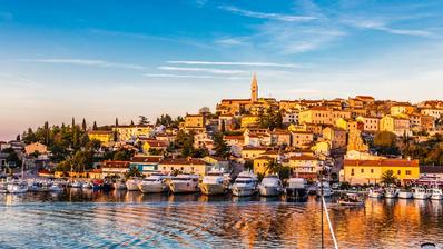 Istra, Vrsar - Šarmantna kamena kuća u centru mjesta